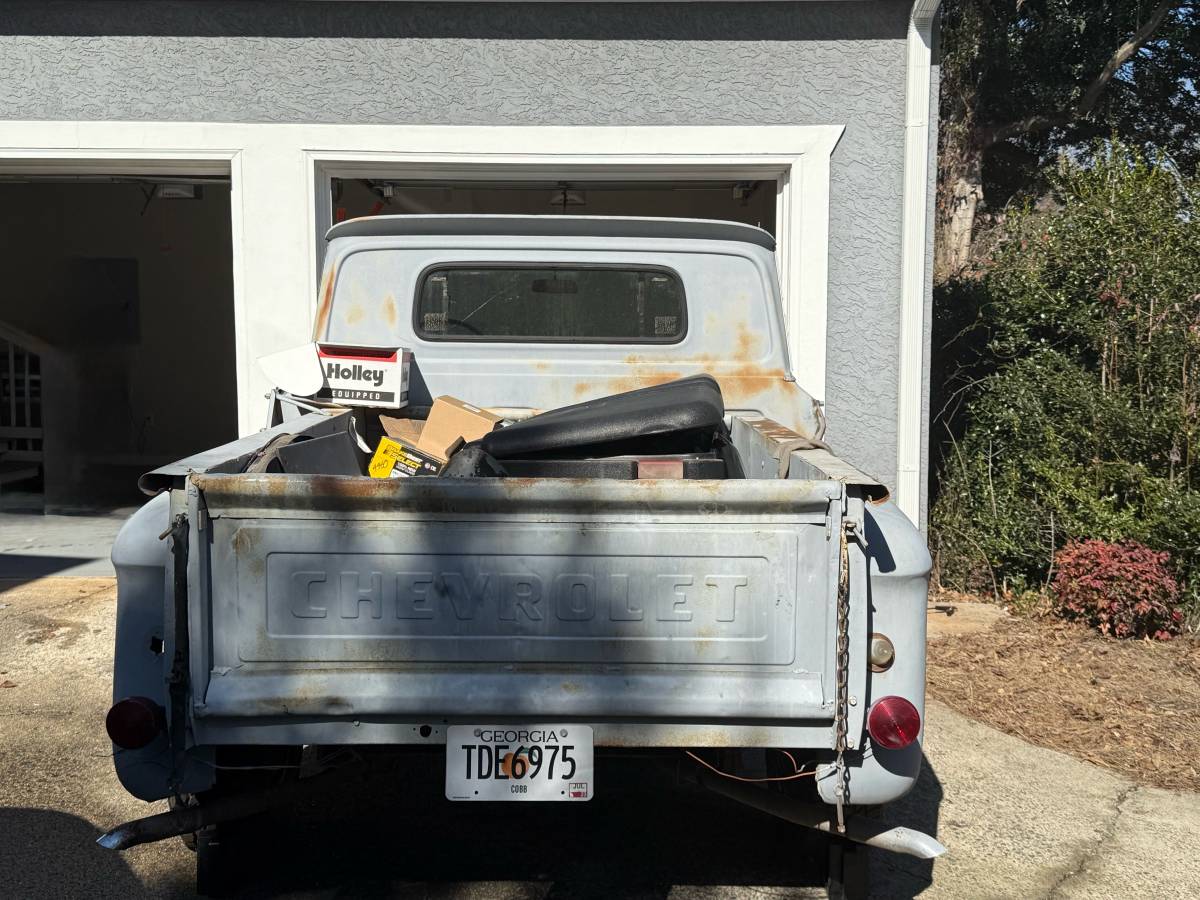 Chevrolet-C10-1965-grey-17881-2