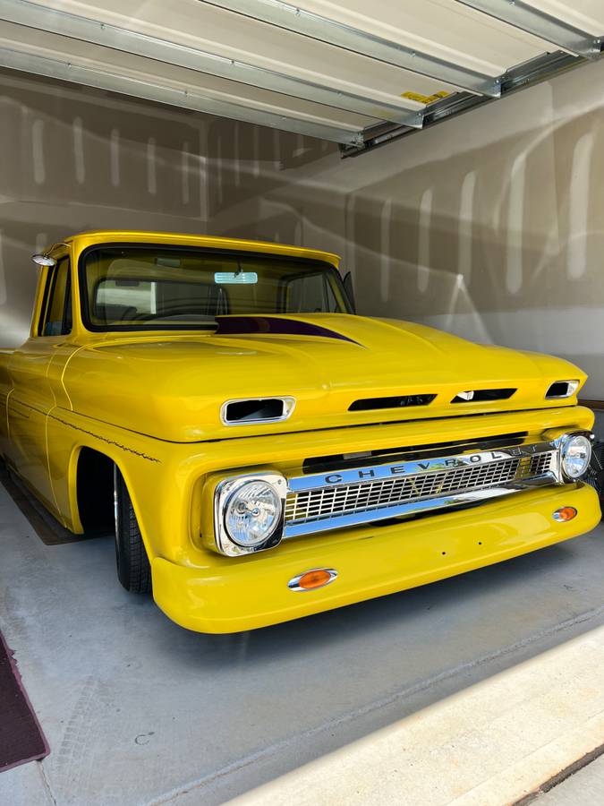 Chevrolet-C10-1965-yellow-157715-2