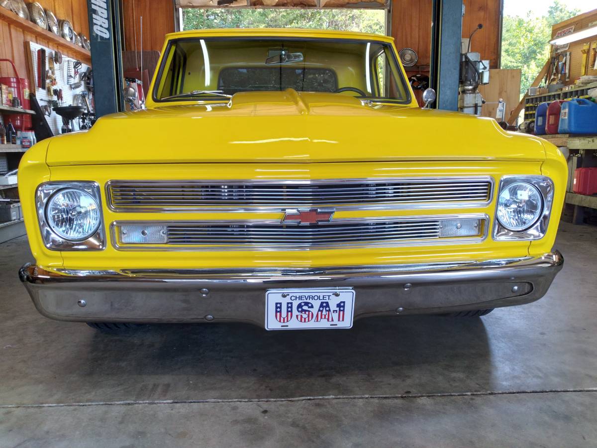 Chevrolet-C10-1967-yellow-161-2