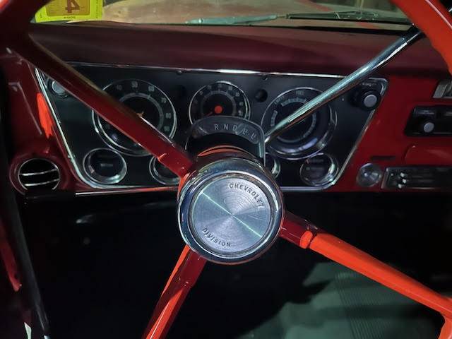 Chevrolet-C10-1968-red-62719-2