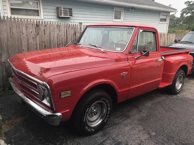 Chevrolet-C10-1968-red-62719