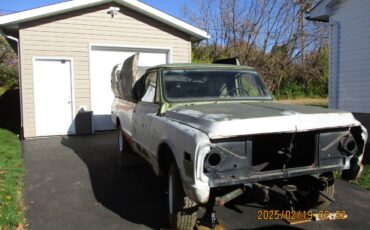 Chevrolet-C10-1970-green-96560-1