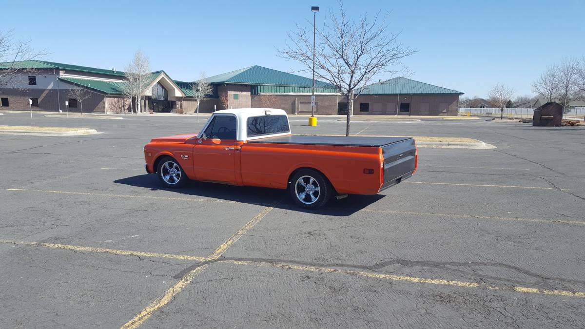 Chevrolet-C10-1970-orange-104607-5