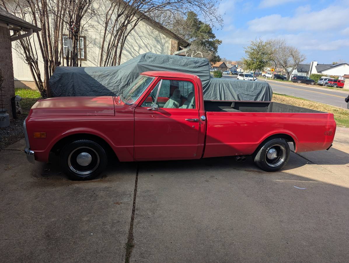 Chevrolet-C10-1970-red-14161-13