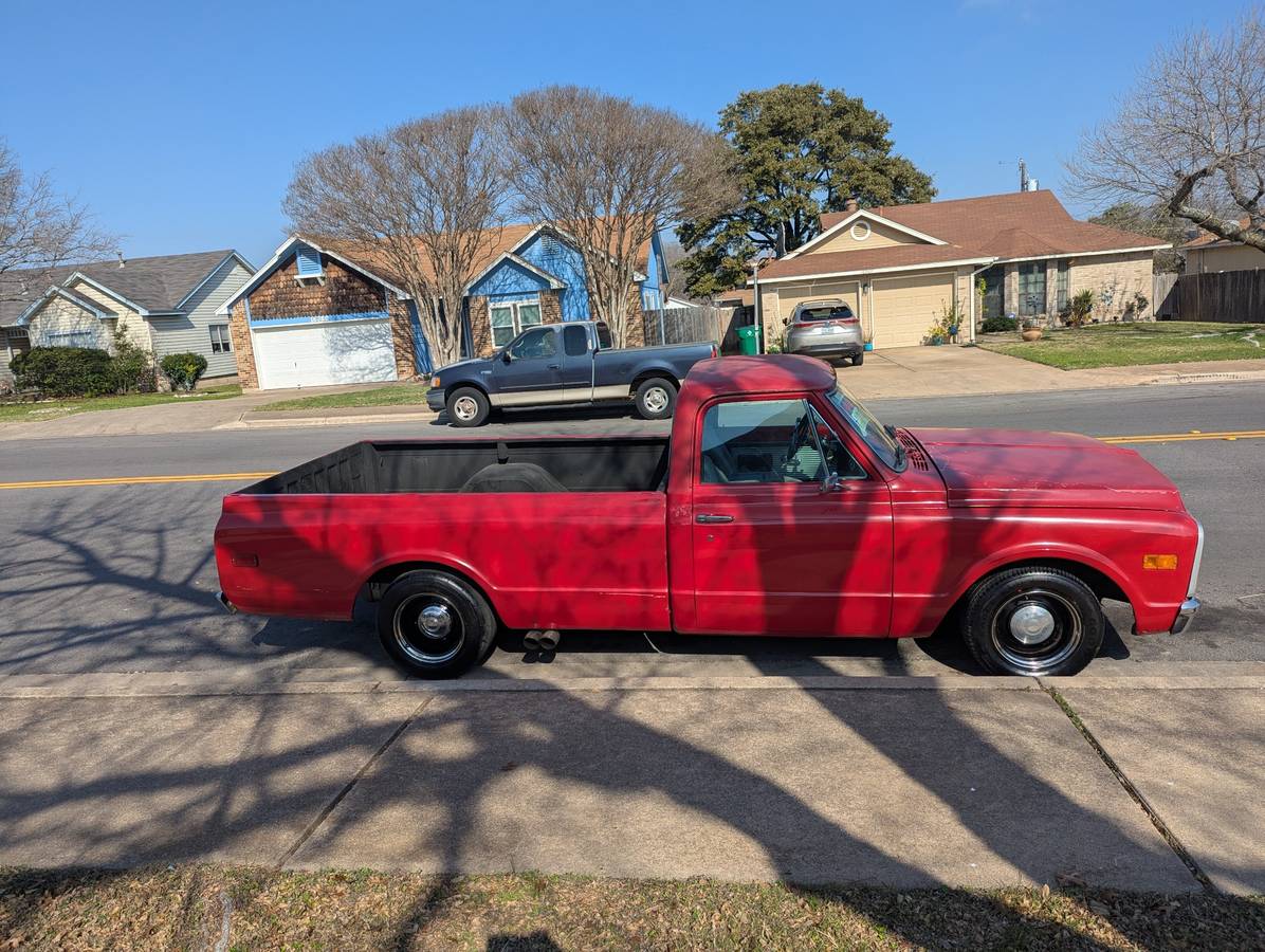 Chevrolet-C10-1970-red-14161-9