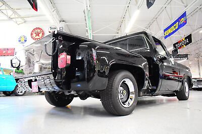 Chevrolet-C10-1980-Black-Black-389-12