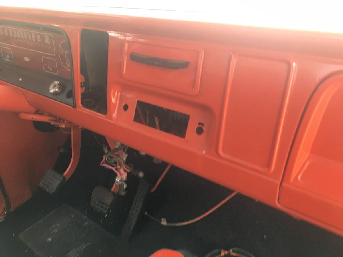 Chevrolet-C10-pickup-1964-orange-72420-10