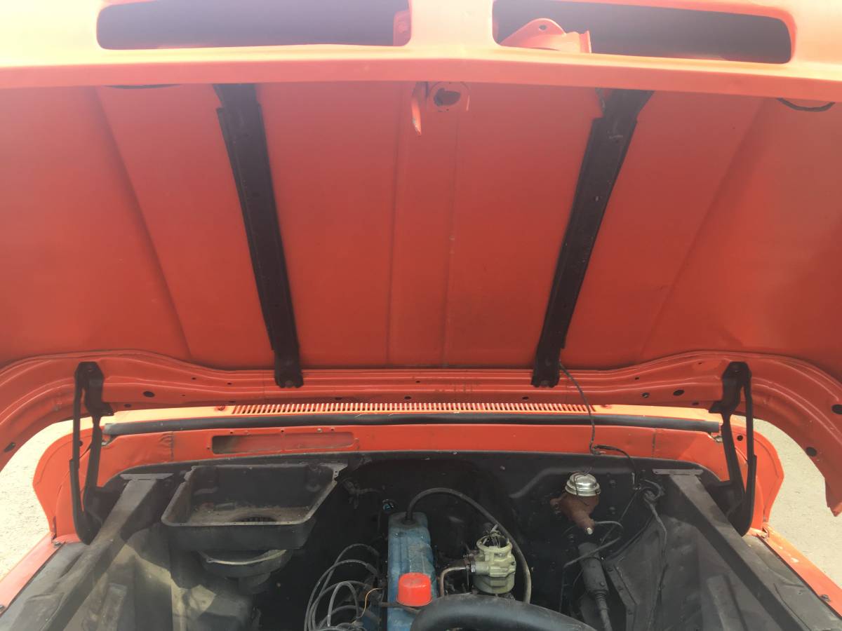 Chevrolet-C10-pickup-1964-orange-72420-15