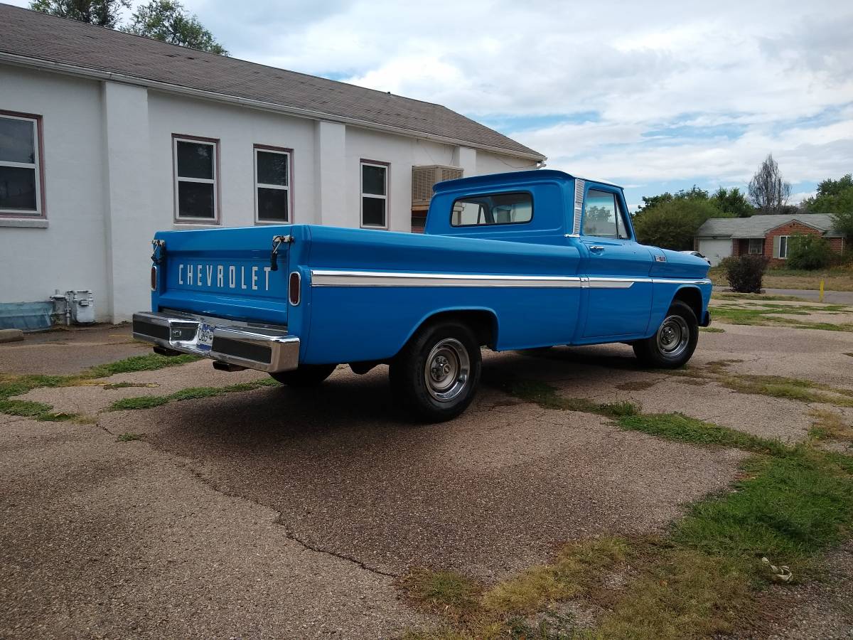 Chevrolet-C10-pickup-1965-blue-37015-5