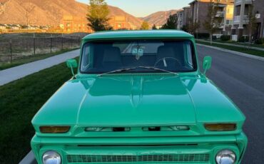 Chevrolet-C10-pickup-1965-green-482802-1