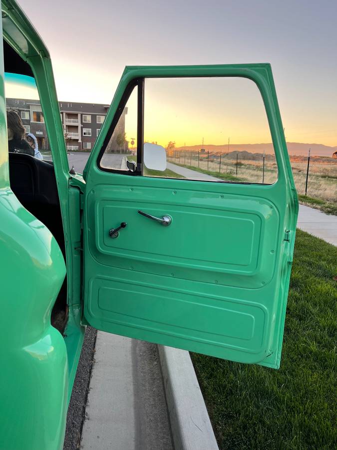 Chevrolet-C10-pickup-1965-green-482802-15