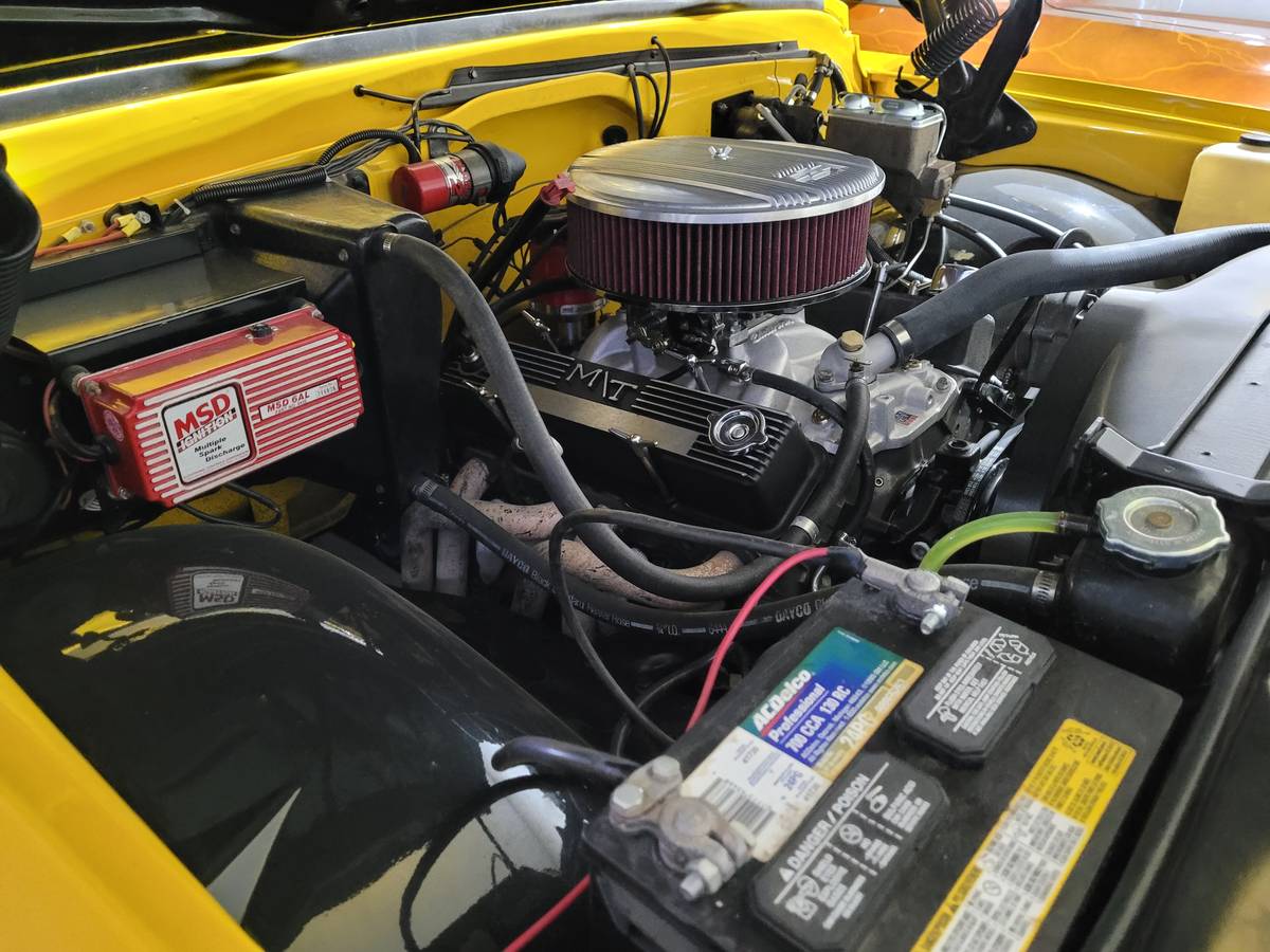 Chevrolet-C10-pickup-1969-yellow-2042-4