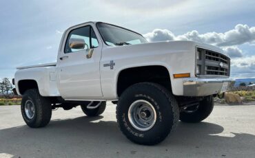 Chevrolet-C10-silverado-step-side-1987-white-53108-11