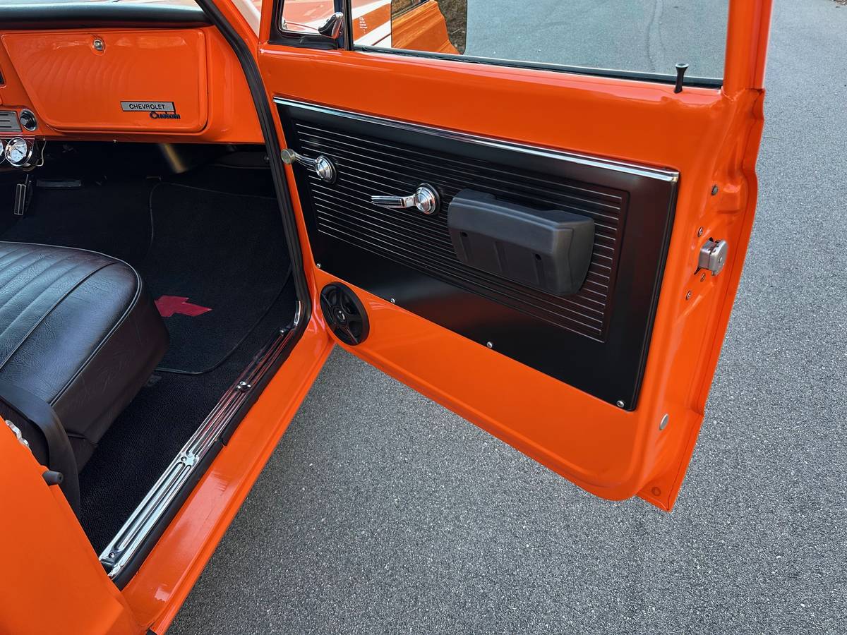 Chevrolet-C10-swb-1969-orange-1609-20