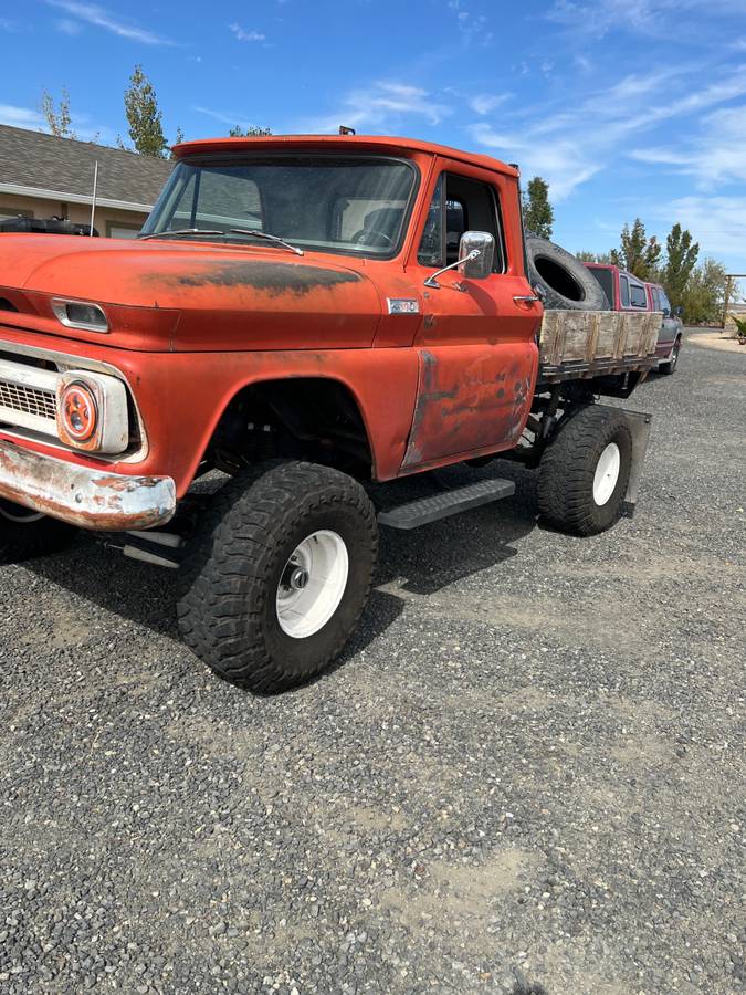 Chevrolet-C10-truck-1965-orange-57936-9