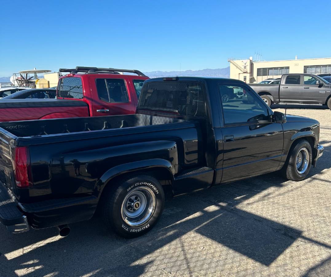 Chevrolet-C1500-silverado-1994-black-350836-1