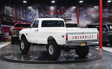 Chevrolet-C20-Pickup-1970-White-Red-55440-1