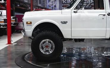 Chevrolet-C20-Pickup-1970-White-Red-55440-22