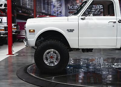 Chevrolet-C20-Pickup-1970-White-Red-55440-22