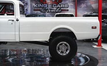 Chevrolet-C20-Pickup-1970-White-Red-55440-23