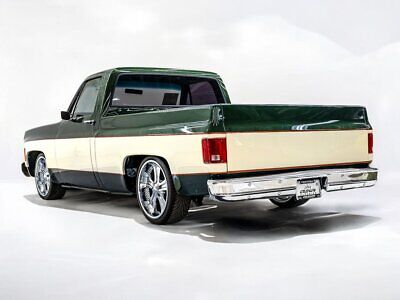 Chevrolet-CK-10-Series-Pickup-1974-Green-BLACK-0-4