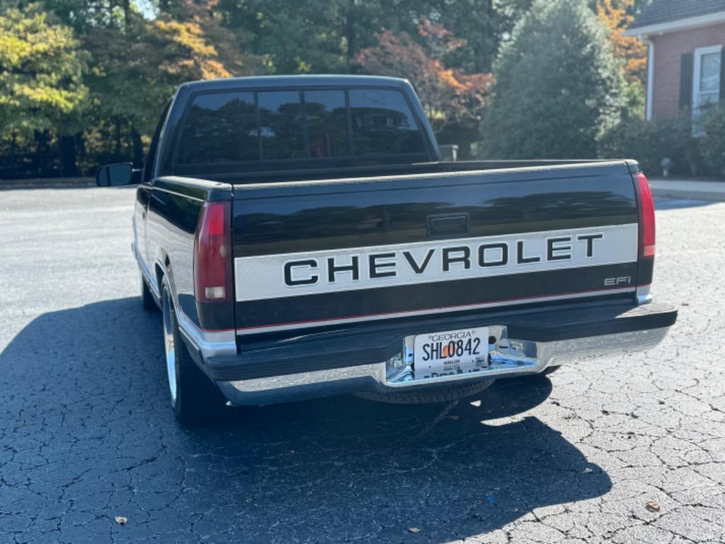 Chevrolet-CK-Pickup-1500-1990-Black-Gray-0-6