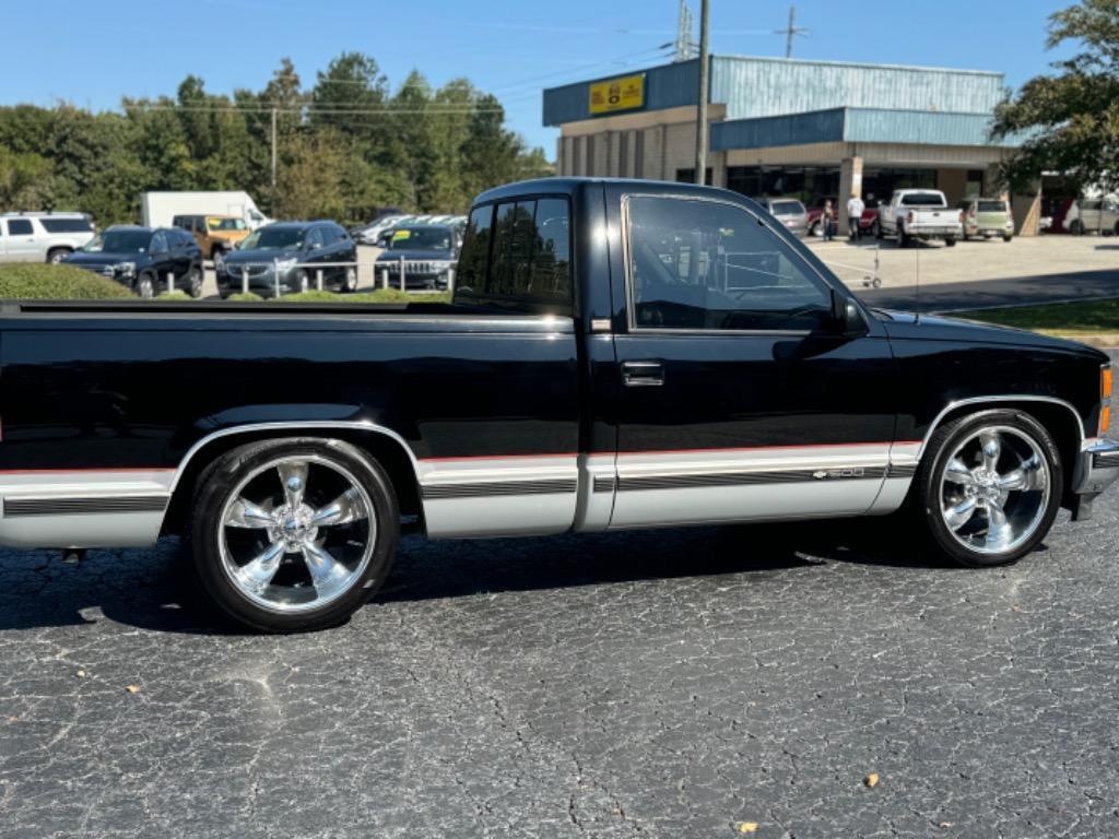 Chevrolet-CK-Pickup-1500-1990-Black-Gray-0-9