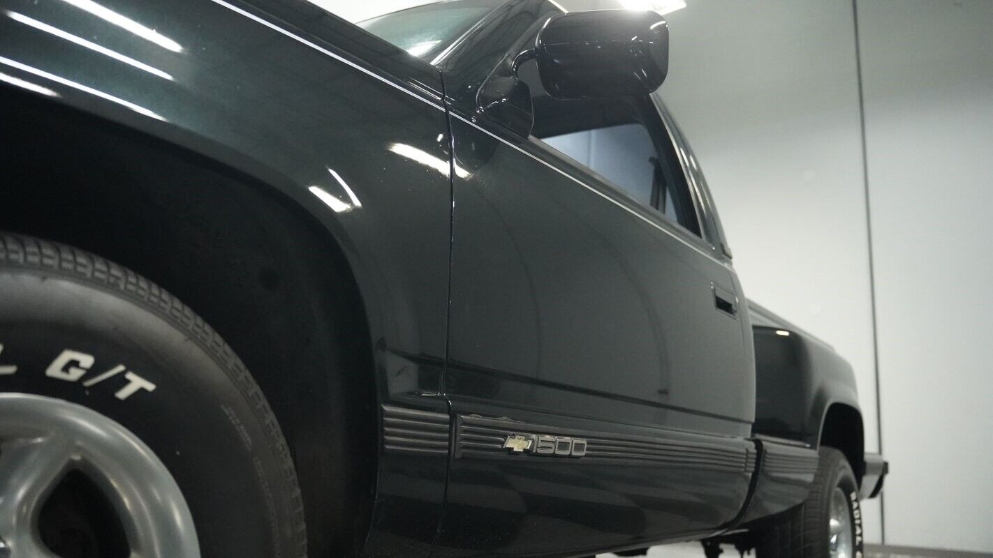 Chevrolet-CK-Pickup-1500-Pickup-1988-Black-Gray-406715-20