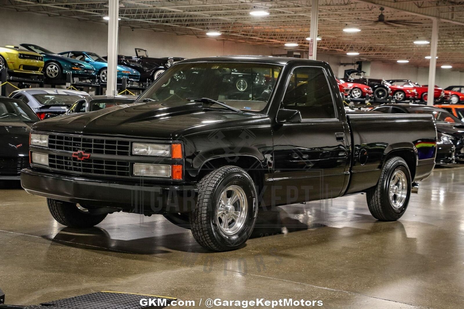 Chevrolet-CK-Pickup-1500-Pickup-1988-Black-Red-223802-7