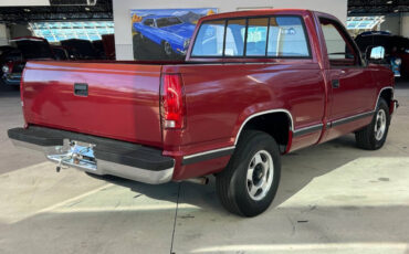 Chevrolet-CK-Pickup-1500-Pickup-1990-Red-Red-235080-4