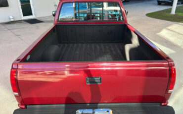 Chevrolet-CK-Pickup-1500-Pickup-1990-Red-Red-235080-6