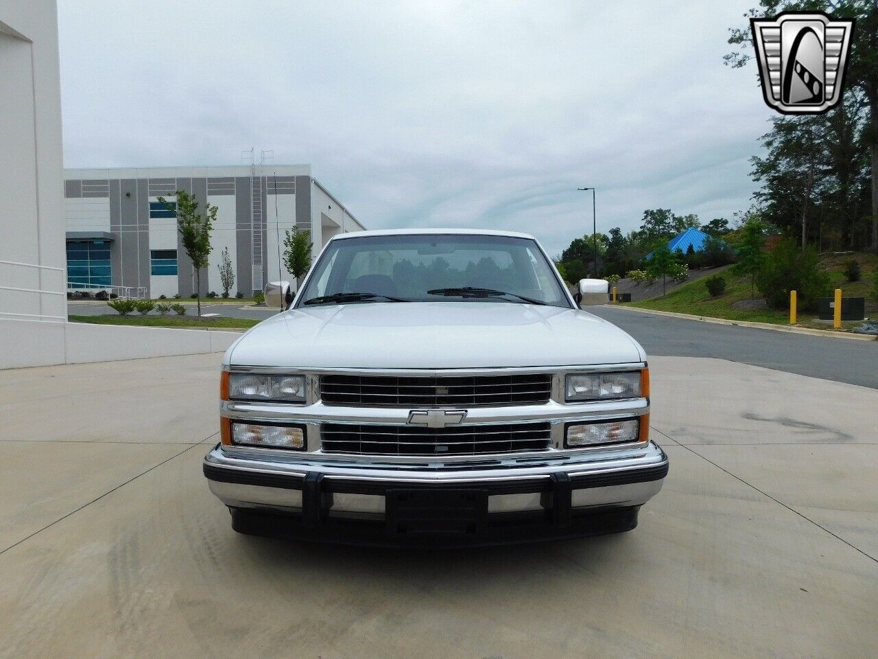 Chevrolet-CK-Pickup-1500-Pickup-1993-White-Red-168035-3