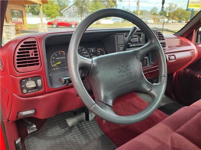 Chevrolet-CK-Pickup-1500-Pickup-1995-Red-Burgundy-0-33