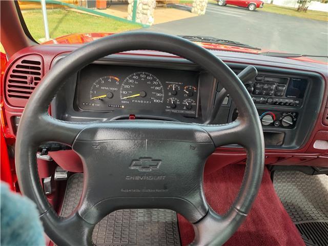 Chevrolet-CK-Pickup-1500-Pickup-1995-Red-Burgundy-0-34