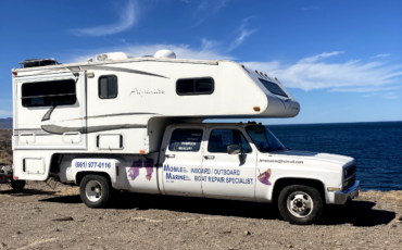 Chevrolet-CK-Pickup-3500-Pickup-1986-White-Tan-40234-10