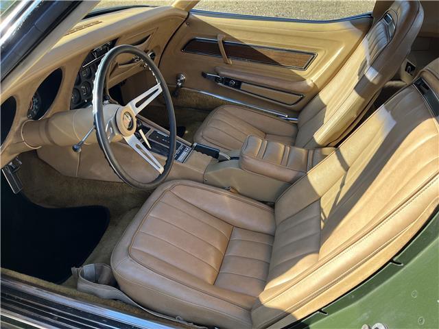 Chevrolet-CORVETTE-454-Coupe-1970-Green-Tan-112654-2