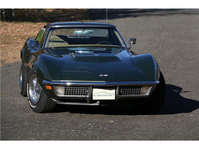 Chevrolet-CORVETTE-454-Coupe-1970-Green-Tan-112654-5