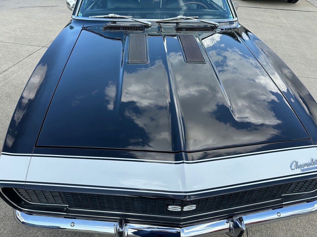 Chevrolet-Camaro-1967-Black-Black-96570-32