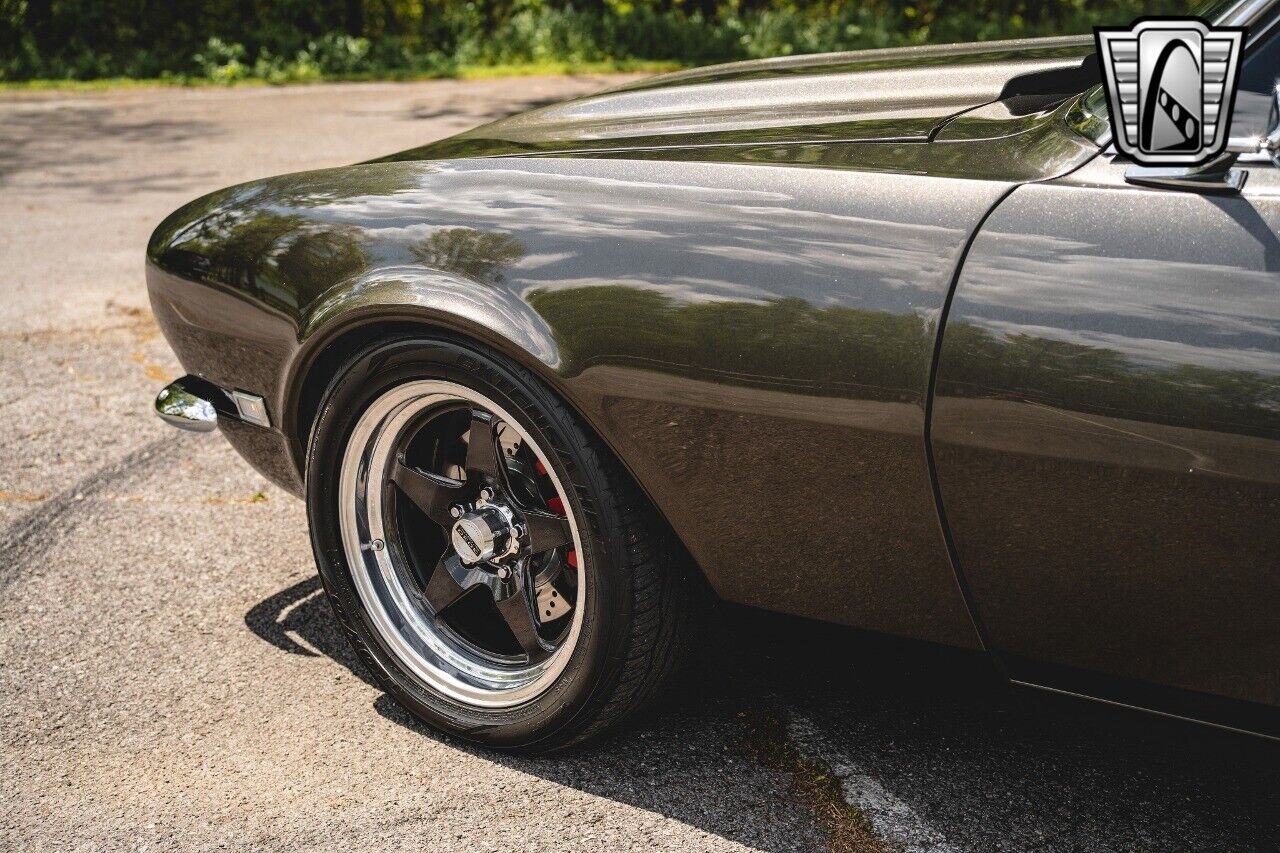 Chevrolet-Camaro-1968-Gray-Black-1942-11