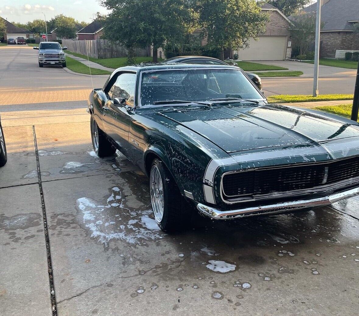 Chevrolet-Camaro-1968-Green-Black-135185-1