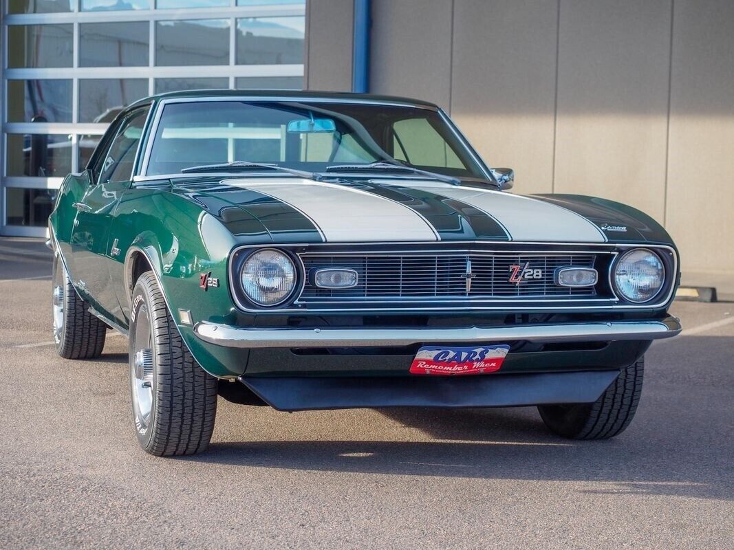 Chevrolet-Camaro-1968-Green-Black-67618-9