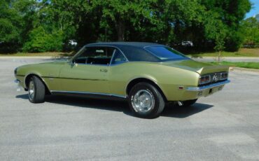 Chevrolet-Camaro-1968-Green-White-35753-4