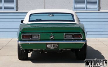 Chevrolet-Camaro-1968-Green-White-51929-3