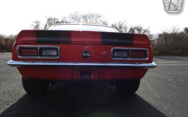 Chevrolet-Camaro-1968-Red-Black-39836-3