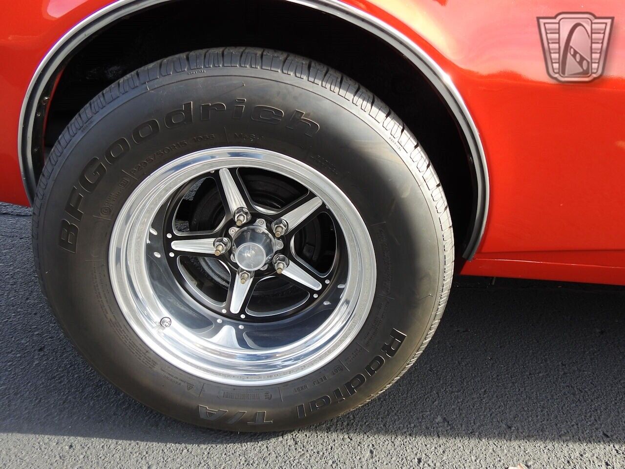 Chevrolet-Camaro-1968-Red-Black-39836-8