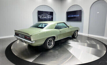 Chevrolet-Camaro-1969-Green-Black-135526-6