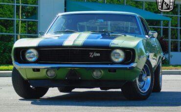 Chevrolet-Camaro-1969-Green-Green-73885-11