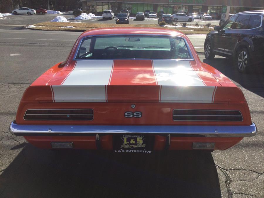 Chevrolet-Camaro-1969-Orange-Black-8647-6