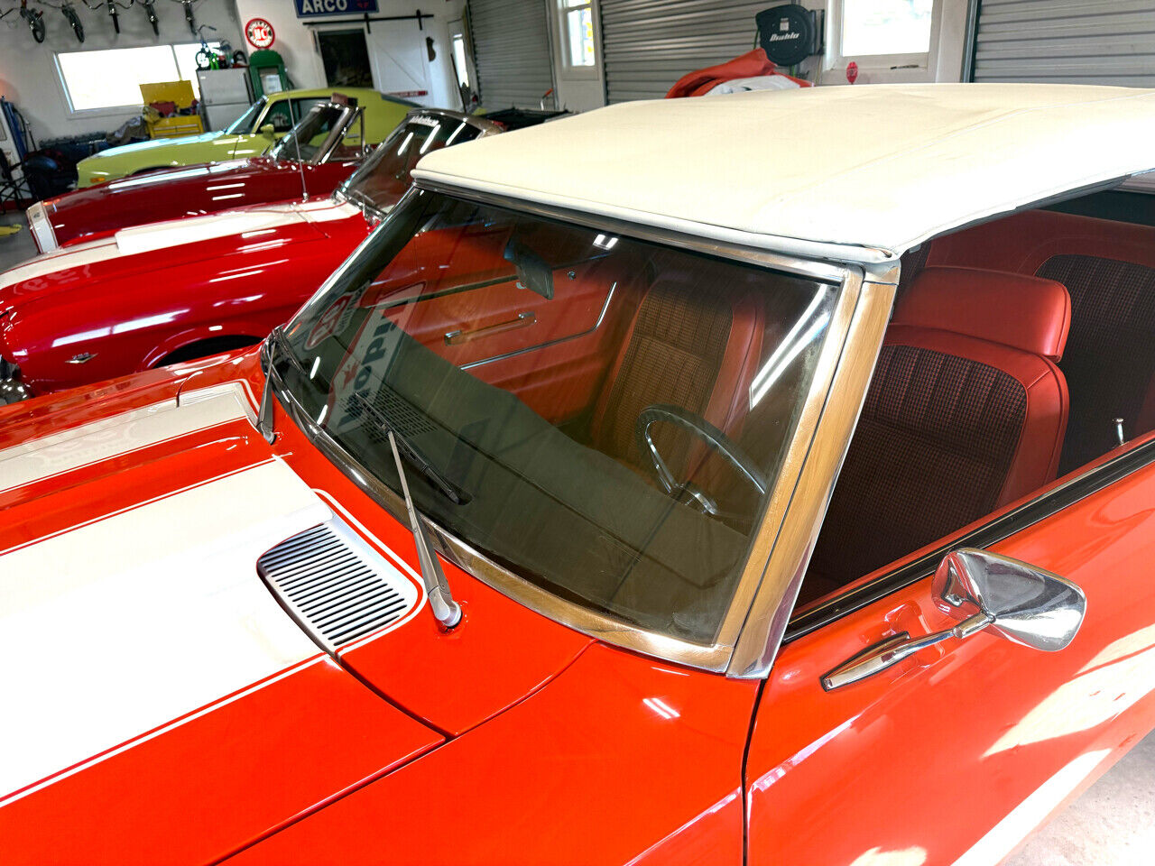 Chevrolet-Camaro-1969-Orange-Orange-19867-28