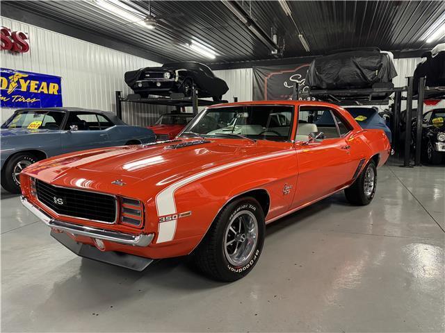 Chevrolet-Camaro-1969-Orange-White-120701-23